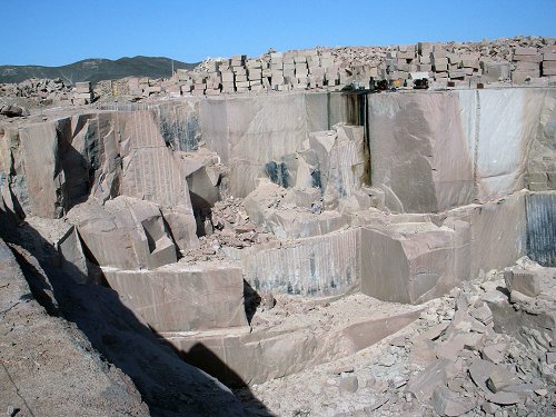 中國(guó)北方石材的燈塔（山東萊州石材）