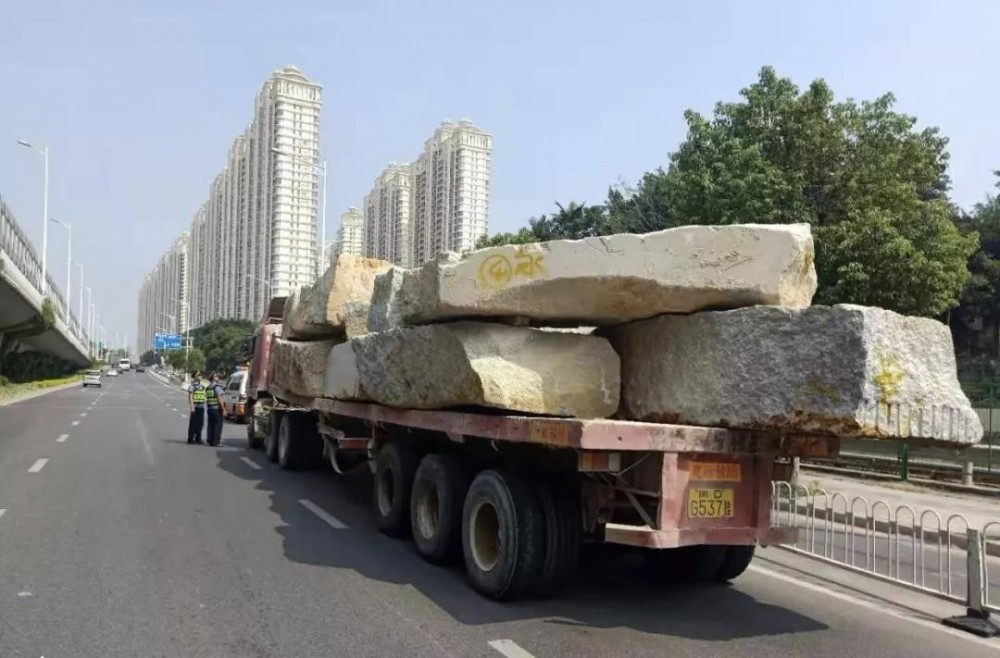 中央對大貨車重拳出擊，石材運輸成本面臨上漲