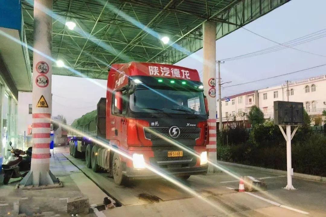 湖北麻城成立專班整治石材產(chǎn)業(yè)貨運車輛，6家企業(yè)被下達責(zé)令整改通知書