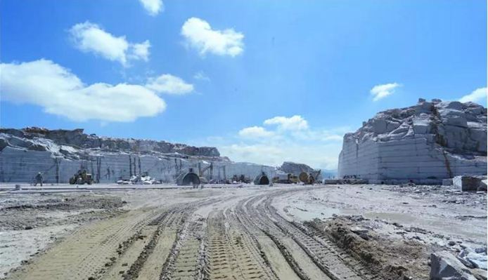 “東北亞石都”吉林蛟河石材（象牙白與吉林白對(duì)比）欣賞！