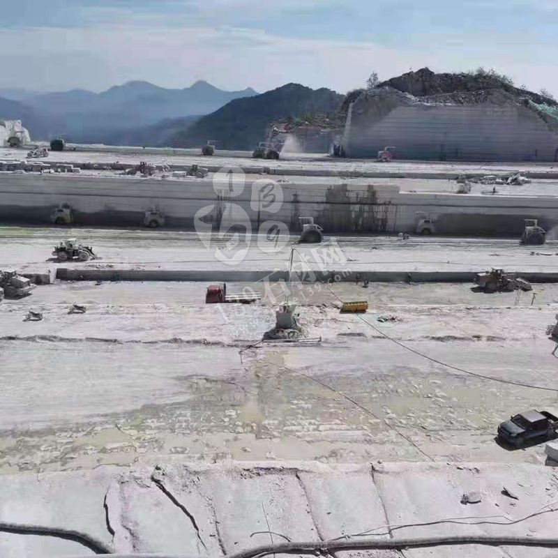 【麻城盛鑫石材】主營湖北芝麻白603、芙蓉白602、外墻干掛、地鋪、路沿石等異形板材